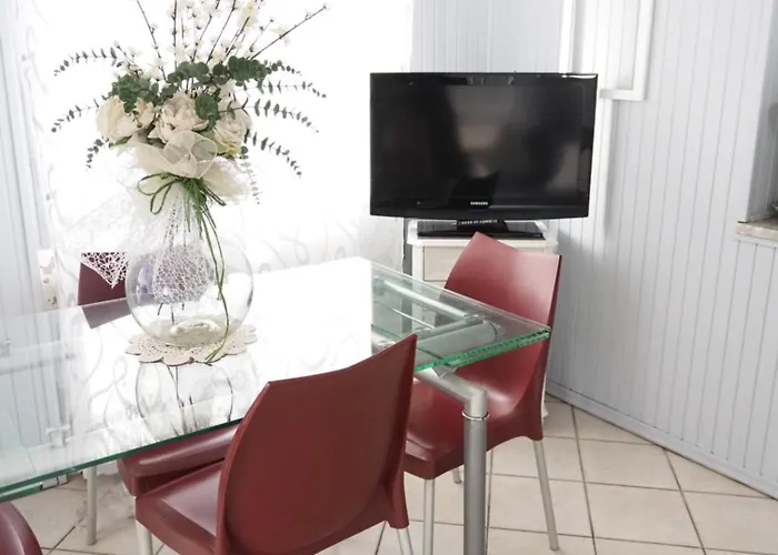 La Mandragola Garden Couette-café *